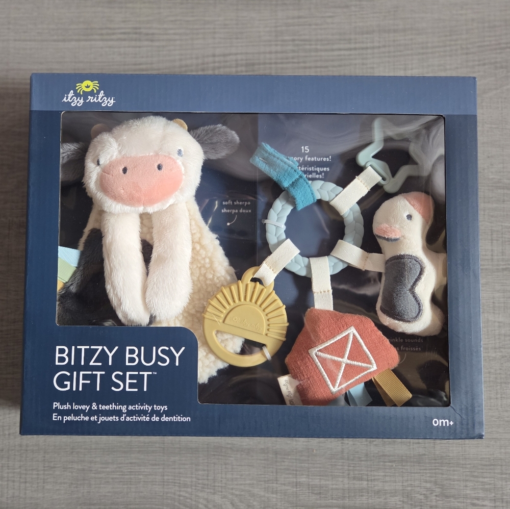 Itzy Ritzy A-Moo-zing Bundle - Picture 2 of 4